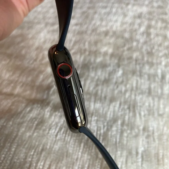 LIKE NEW | Series 7 Apple Watch | Titanium Case | 44mm | + Extra Bands - Picture 8 of 14
